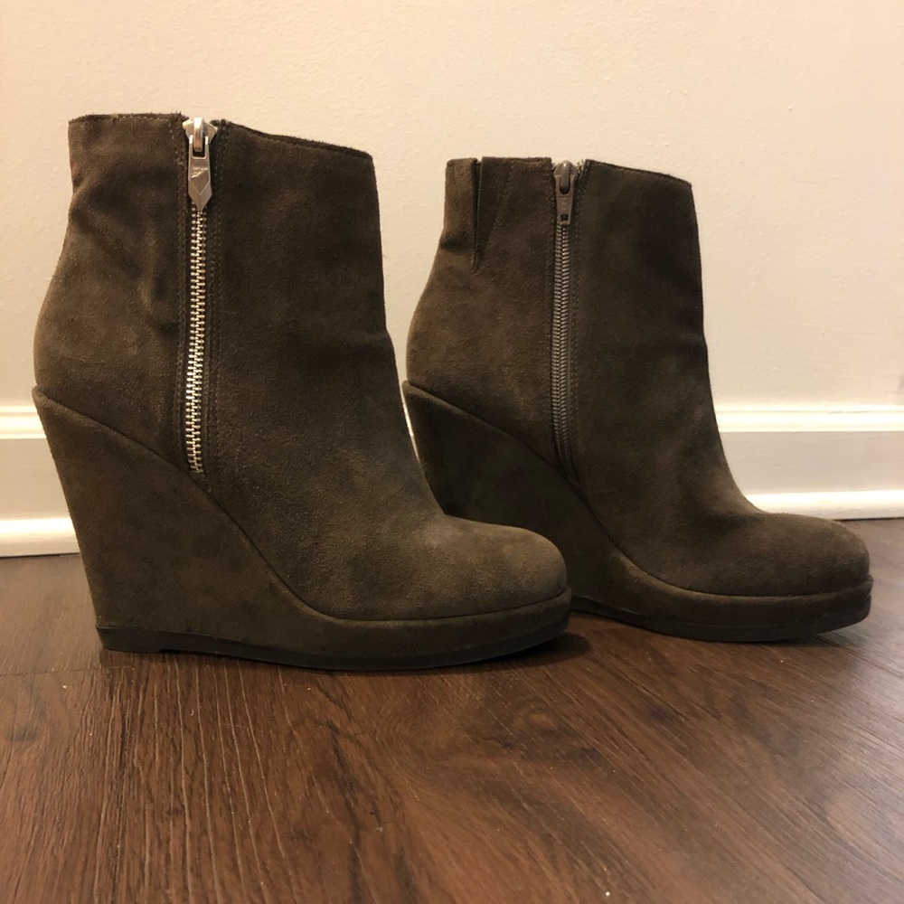 Ladies Fergie Suede Grey Wedge Booties